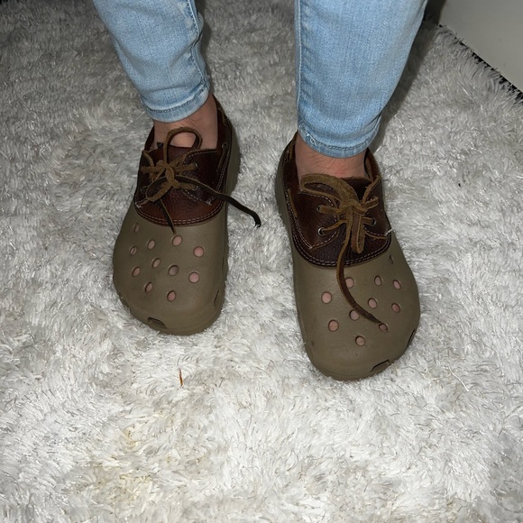 Crocs Brown Leather Islander Pitcrew Sport Boat - Picture 8 of 8